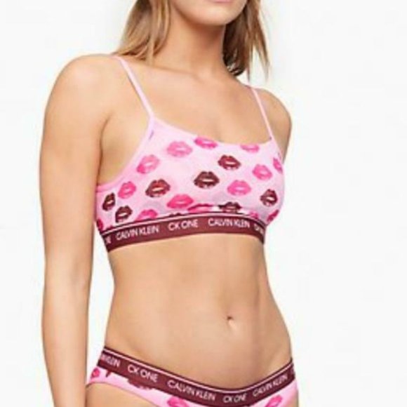 Calvin Klein Other - Calvin Klein Lip Print Unlined Mesh Bralette
